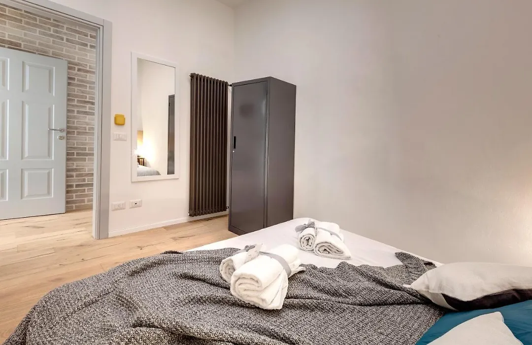 Isidora Apartment By Mamo Florence-1
